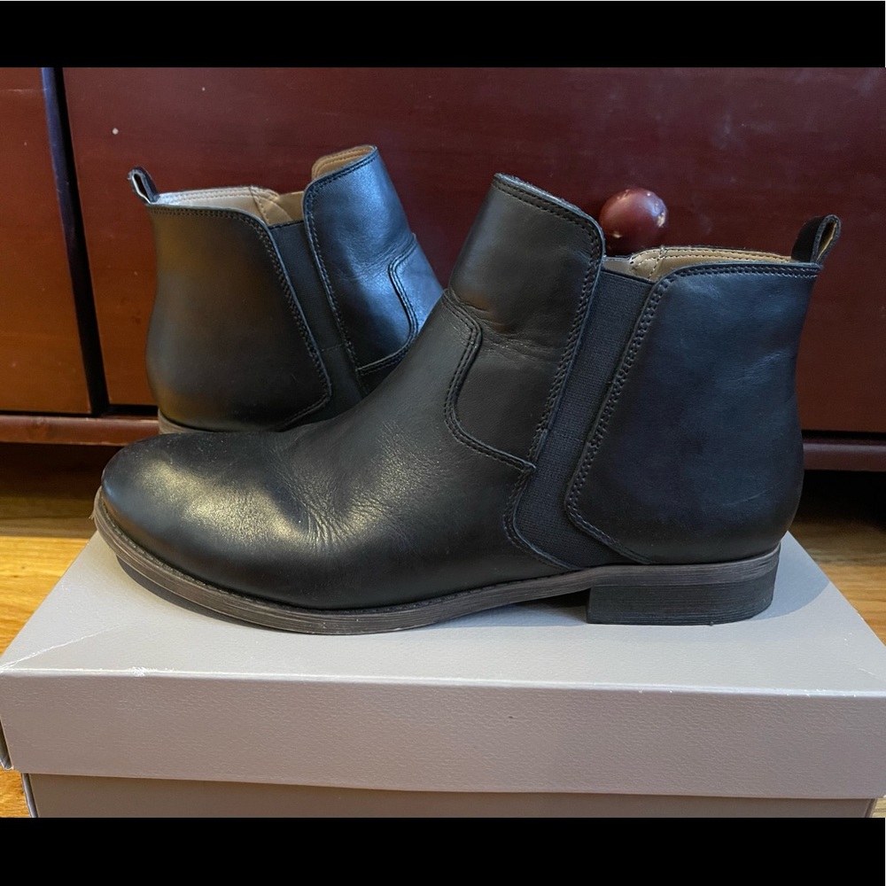 Franco Sarto Hampton Leather Ankle Boots